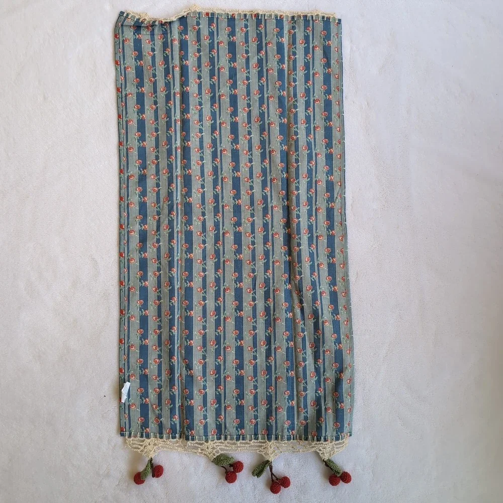 N/A charming rectangular